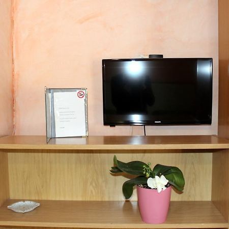 Affittacamere La Noce 基瓦索 外观 照片